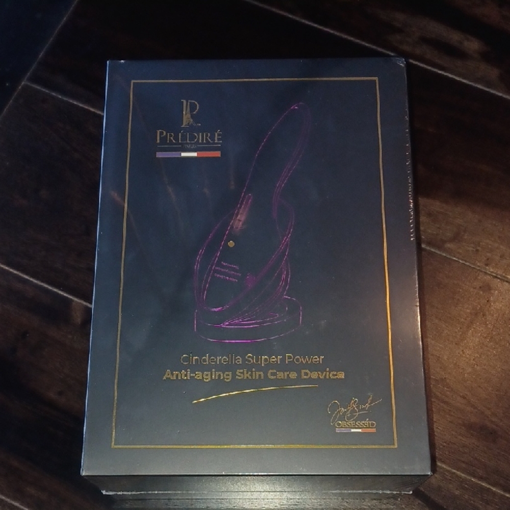 Prédiré Anti-Aging Skin Care Device